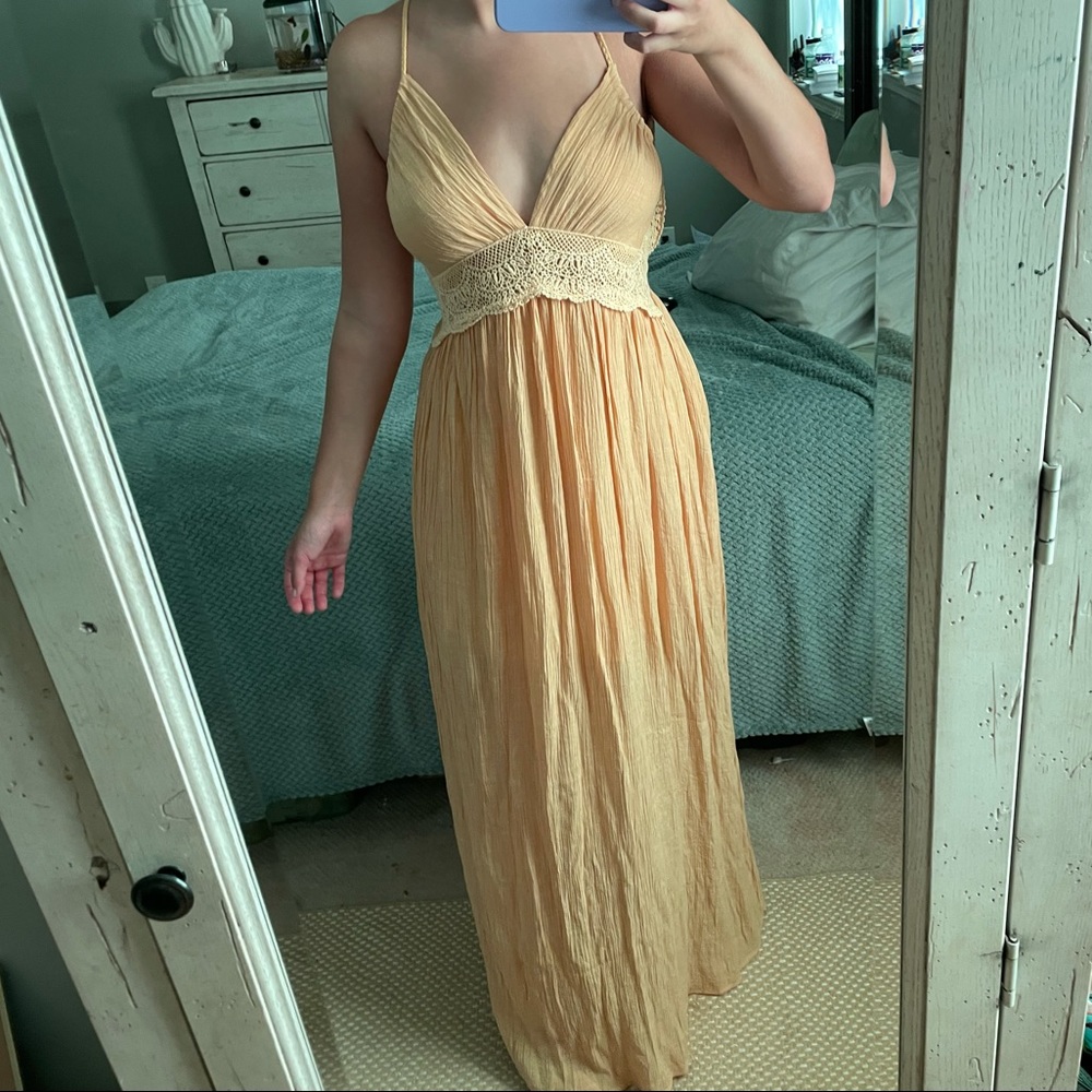 Forever 21 yellow flower maxi dress with lace detail - Picture 6 of 6
